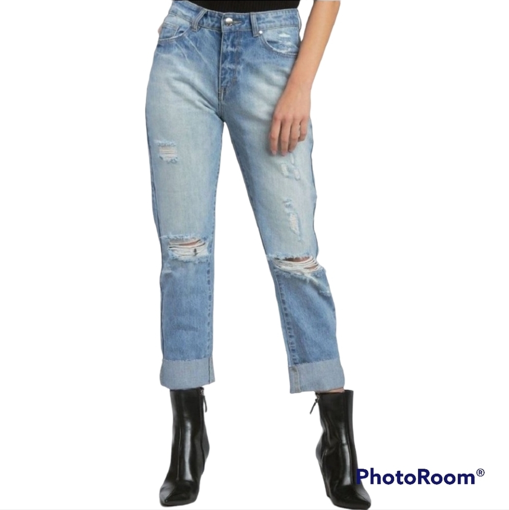 Elan Distressed High Waisted Boyfriend Ankle Cuffed Jeans NWOT